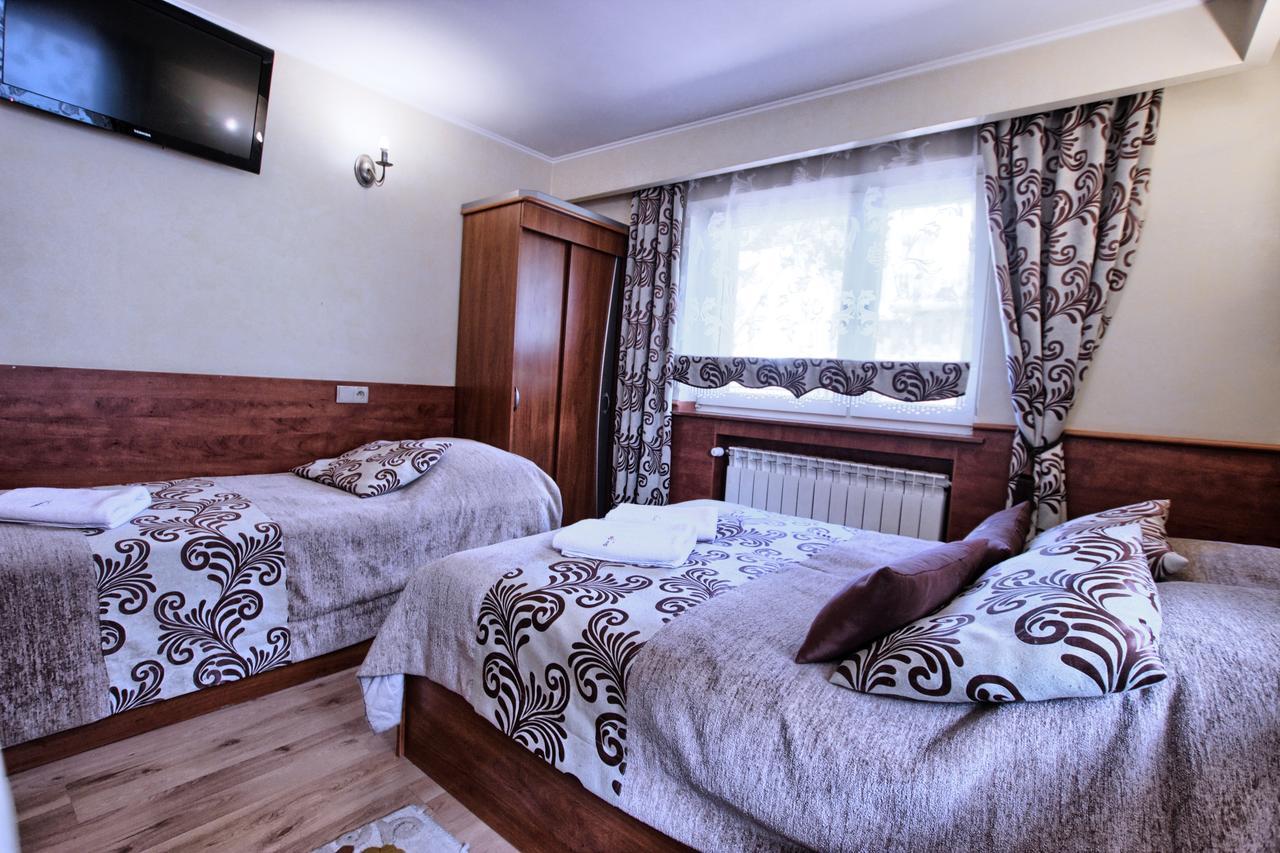 Willa ZAKObystra Zakopane Esterno foto