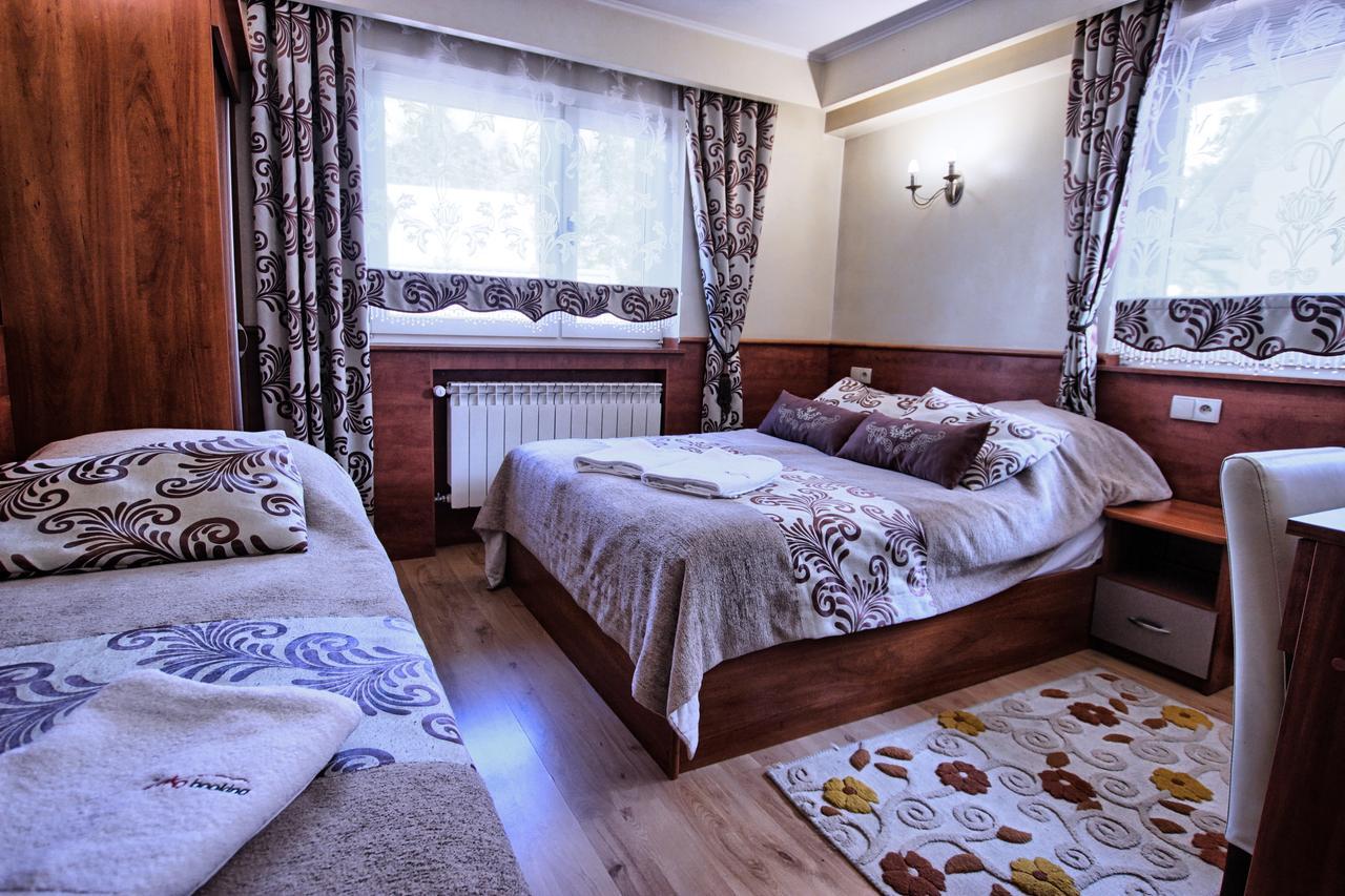 Willa ZAKObystra Zakopane Esterno foto