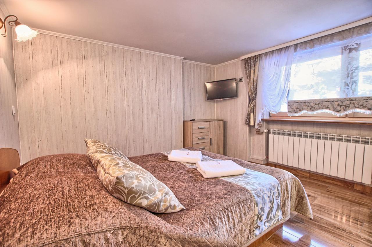 Willa ZAKObystra Zakopane Esterno foto